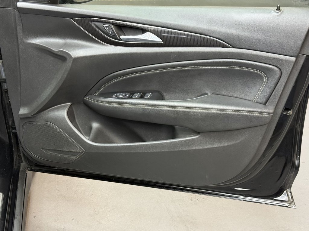 Used Vauxhall Insignia 2018 for sale - 76570191: Photo 32