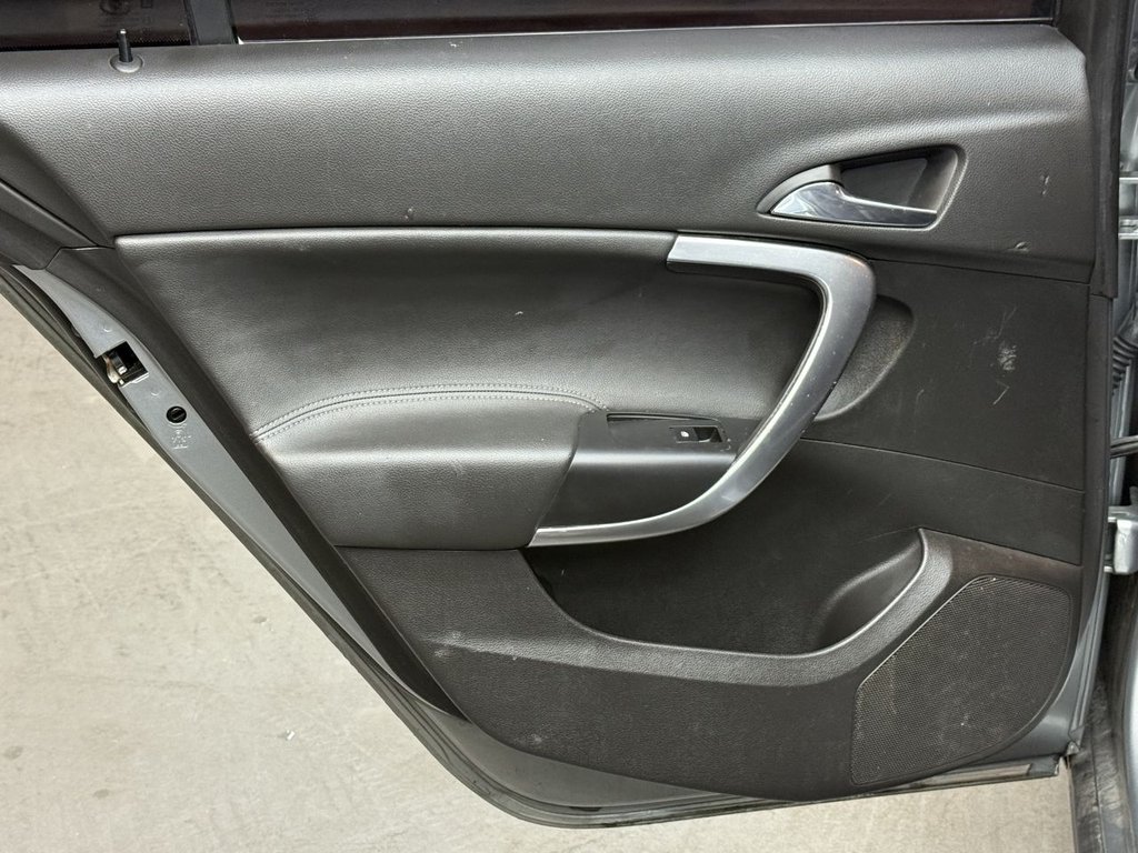 Used Vauxhall Insignia 2011 for sale - 77193386: Photo 20