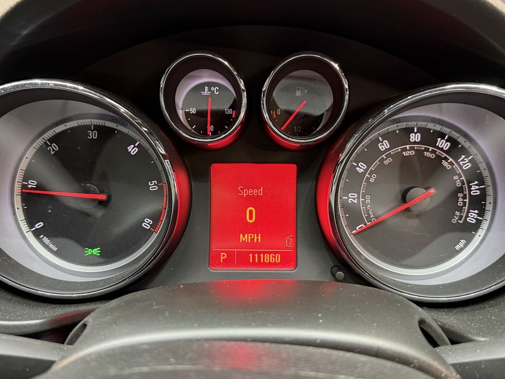 Used Vauxhall Insignia 2011 for sale - 77193386: Photo 28