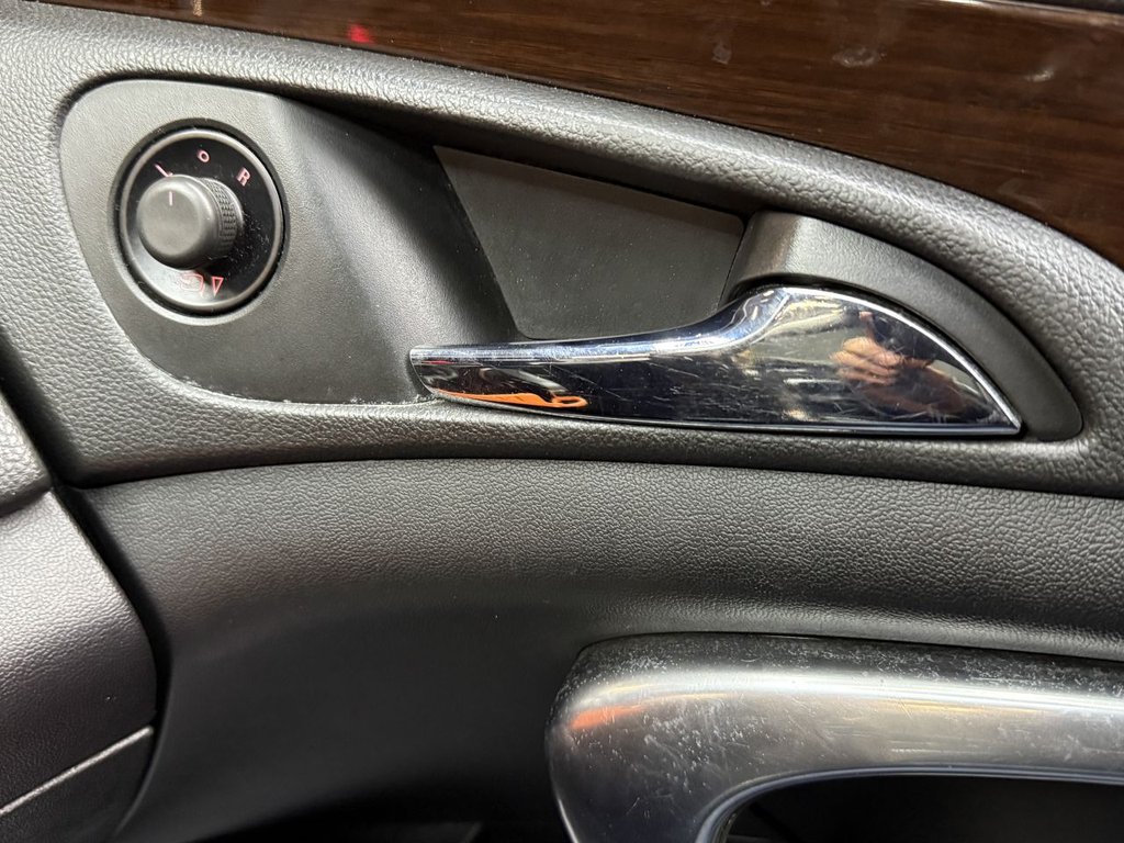 Used Vauxhall Insignia 2011 for sale - 77193386: Photo 34