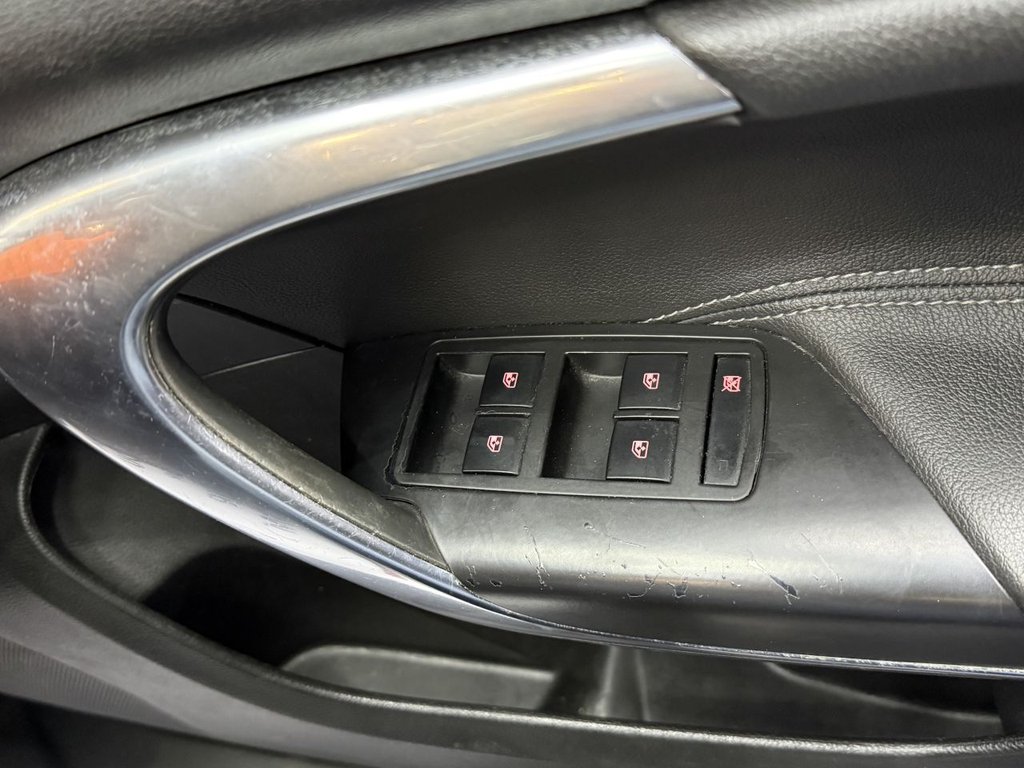 Used Vauxhall Insignia 2011 for sale - 77193386: Photo 35