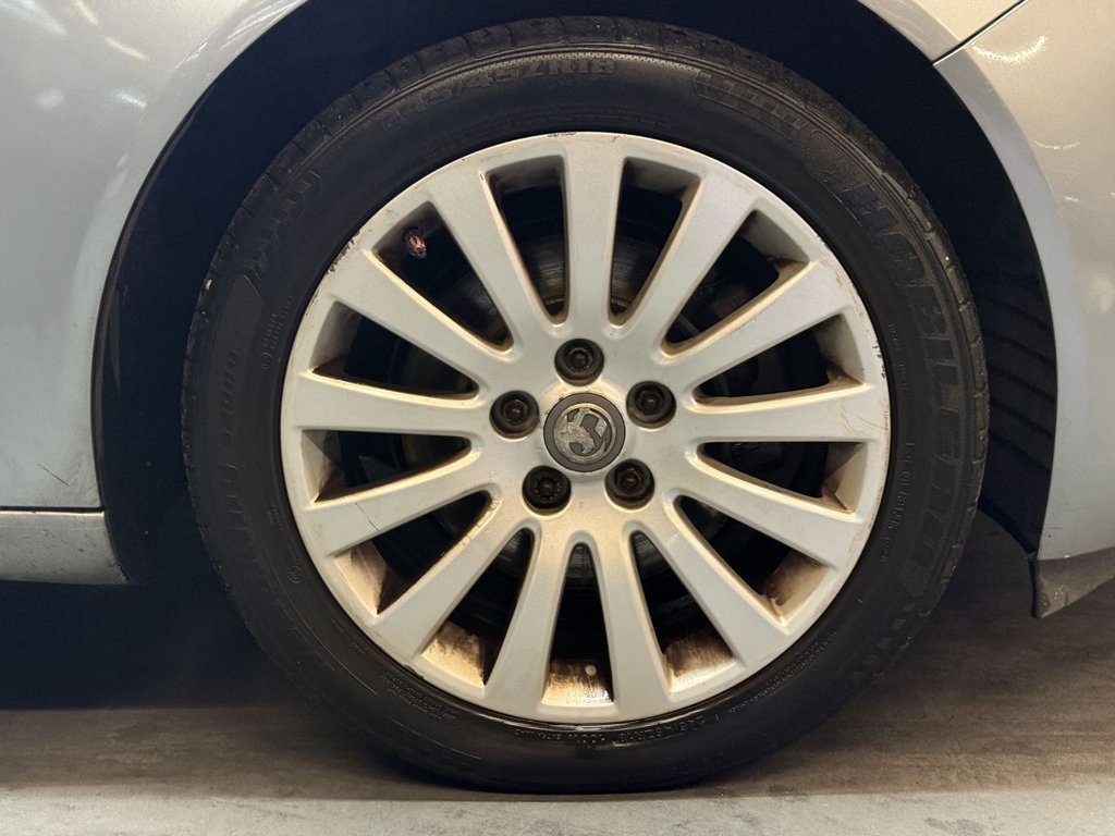 Used Vauxhall Insignia 2011 for sale - 77193386: Photo 37