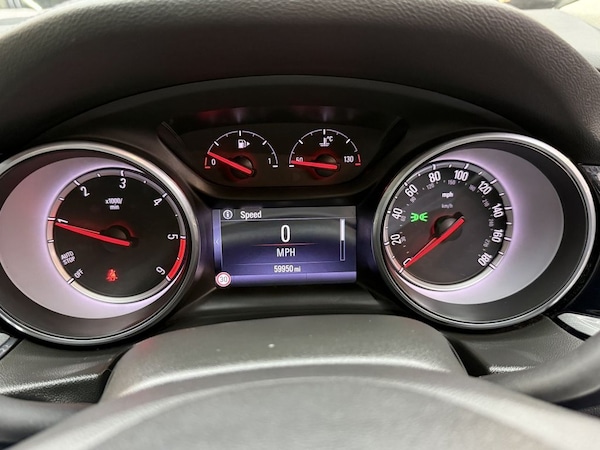 Used Vauxhall Insignia 2018 for sale - 76235595: Photo 13