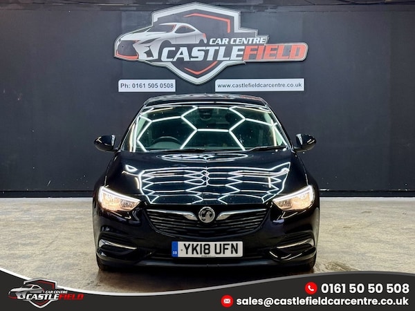 Used Vauxhall Insignia 2018 for sale - 76235595: Photo 2