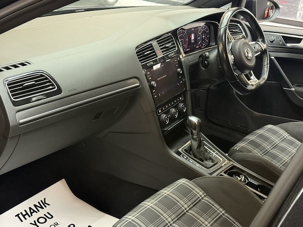 Used Volkswagen Golf 2019 for sale - 76216805: Photo 23