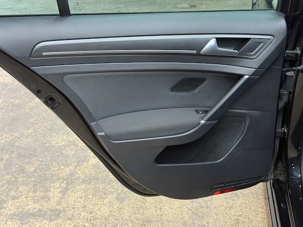 Used Volkswagen Golf 2019 for sale - 76216805: Photo 26