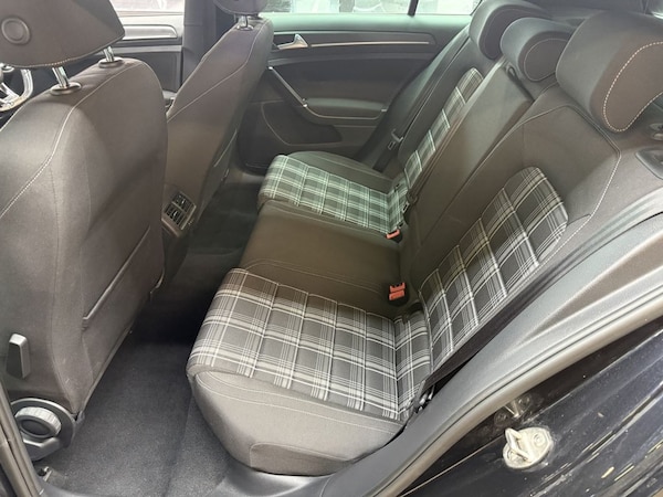 Used Volkswagen Golf 2019 for sale - 76216805: Photo 27