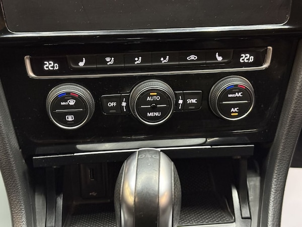 Used Volkswagen Golf 2019 for sale - 76216805: Photo 37