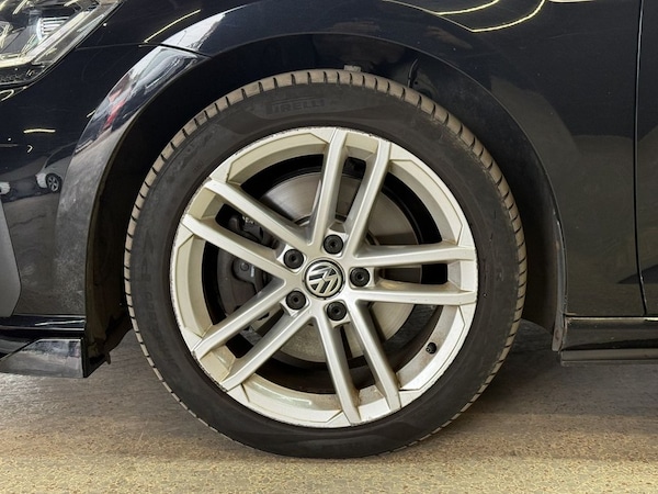 Used Volkswagen Golf 2019 for sale - 76216805: Photo 49