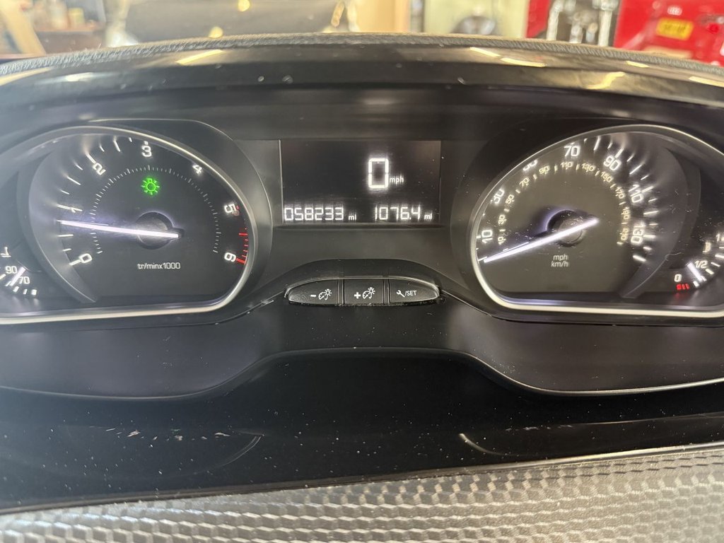 Used Peugeot 2008 2016 for sale - 77834980: Photo 37