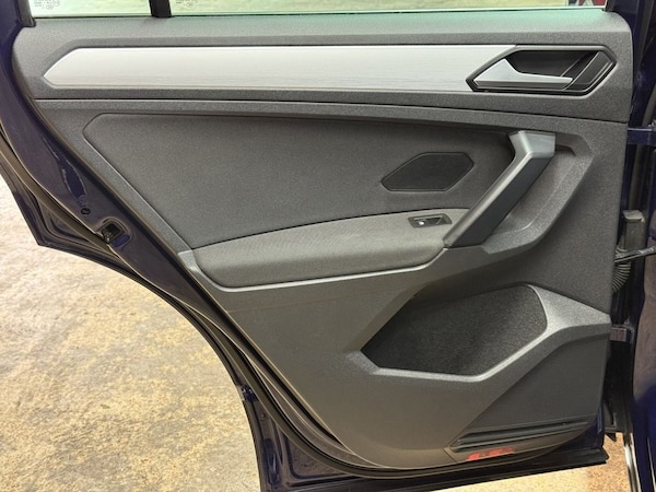 Used Volkswagen Tiguan 2019 for sale - 75527412: Photo 23