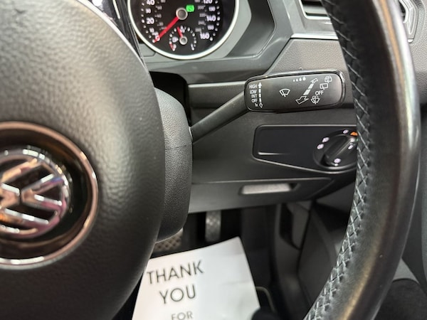 Used Volkswagen Tiguan 2019 for sale - 75527412: Photo 38
