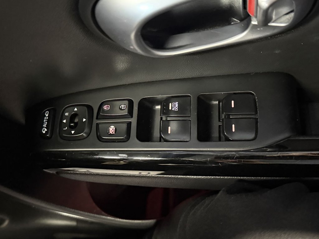 Used Kia Soul 2015 for sale - 76642324: Photo 29