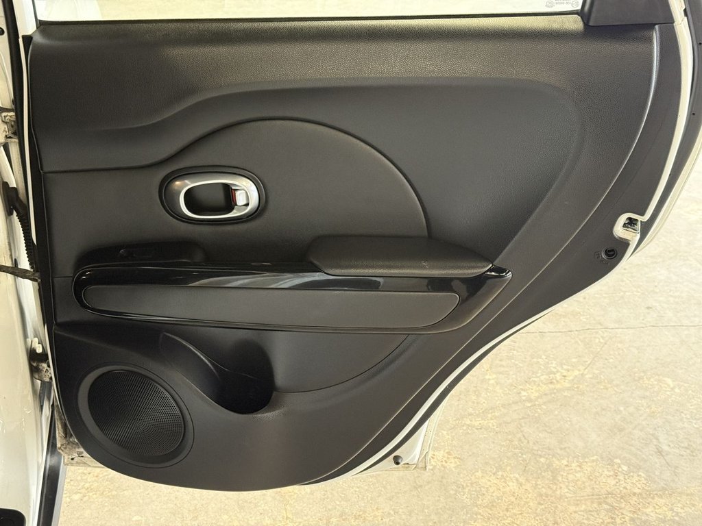 Used Kia Soul 2015 for sale - 76642324: Photo 34