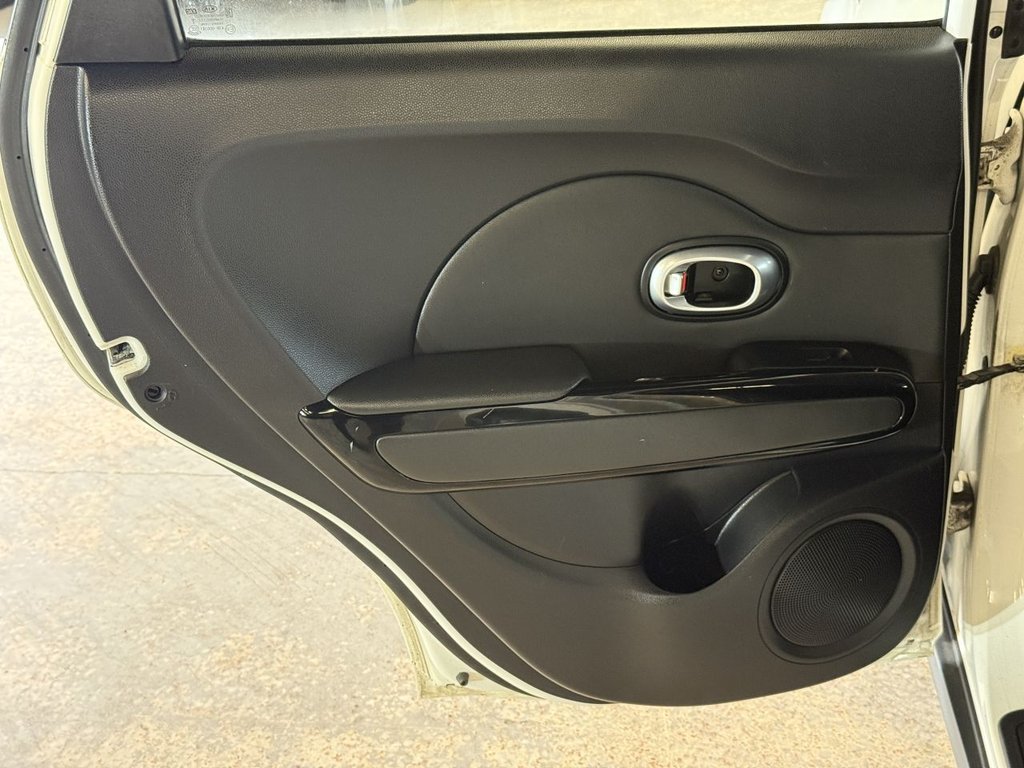 Used Kia Soul 2015 for sale - 76642324: Photo 36