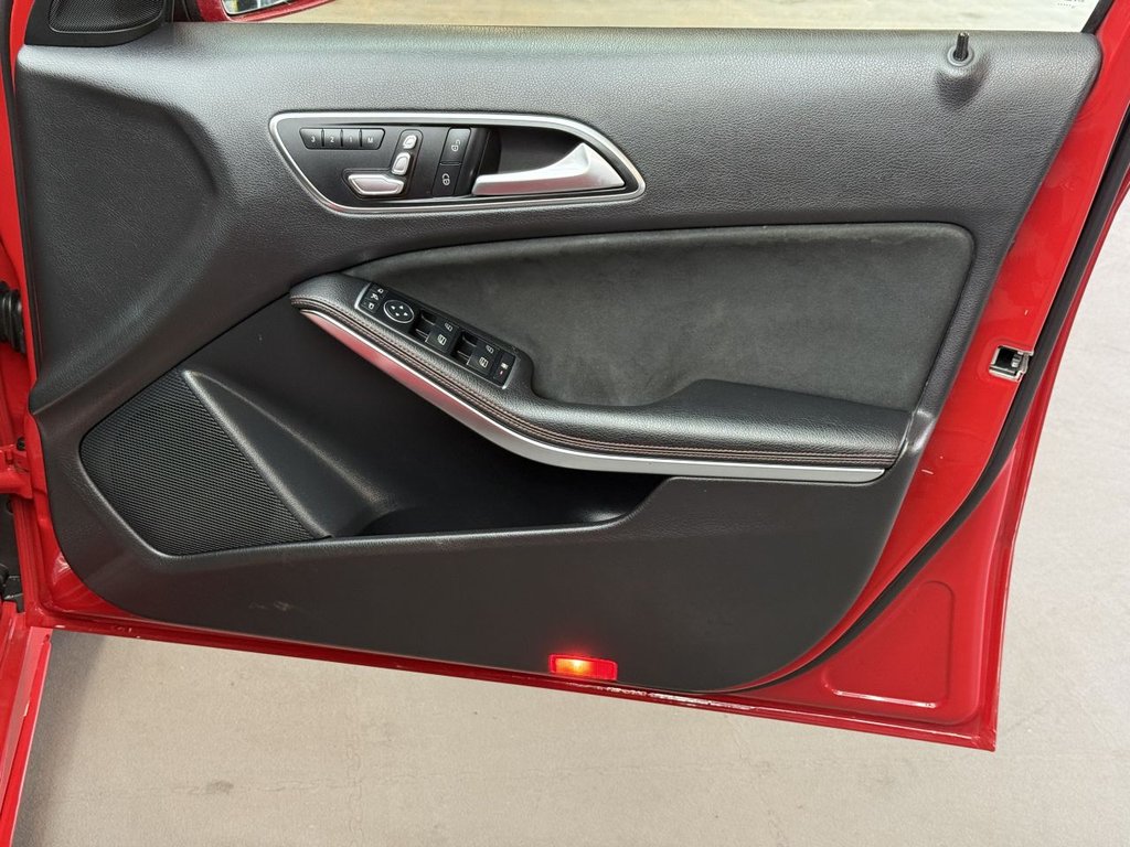 Used Mercedes-Benz A-Class 2015 for sale - 77835447: Photo 16