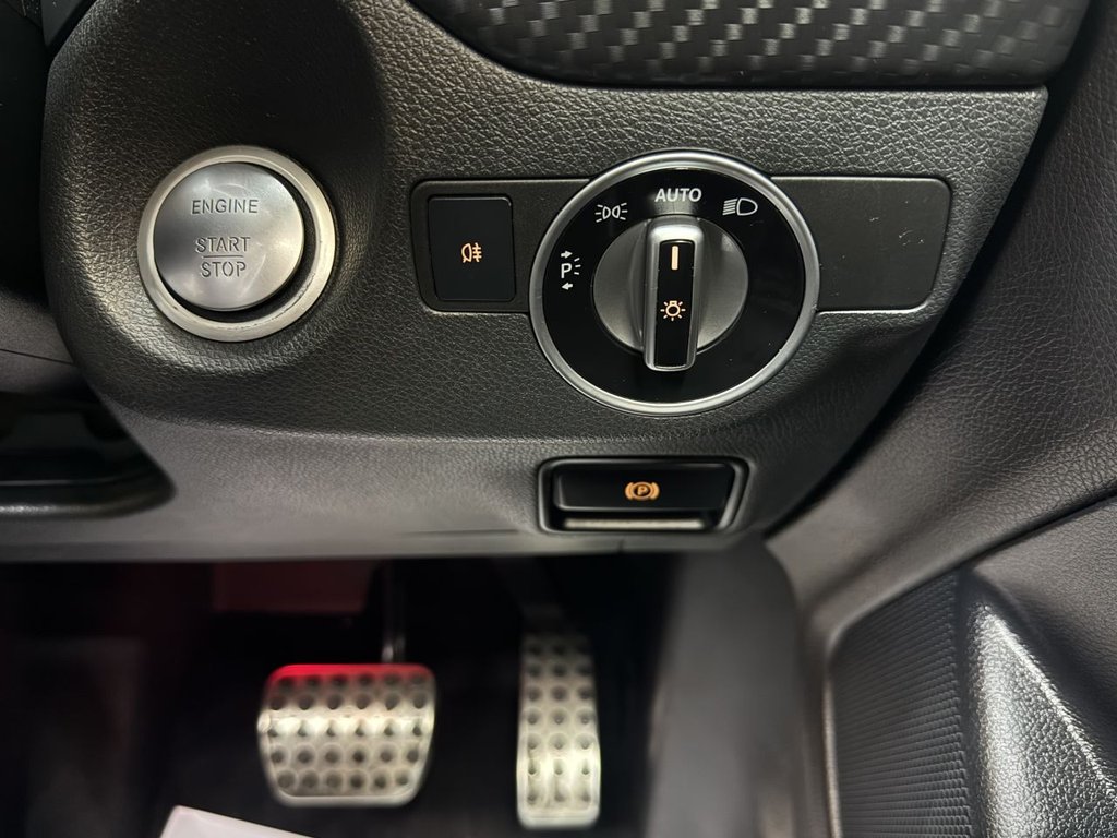 Used Mercedes-Benz A-Class 2015 for sale - 77835447: Photo 40