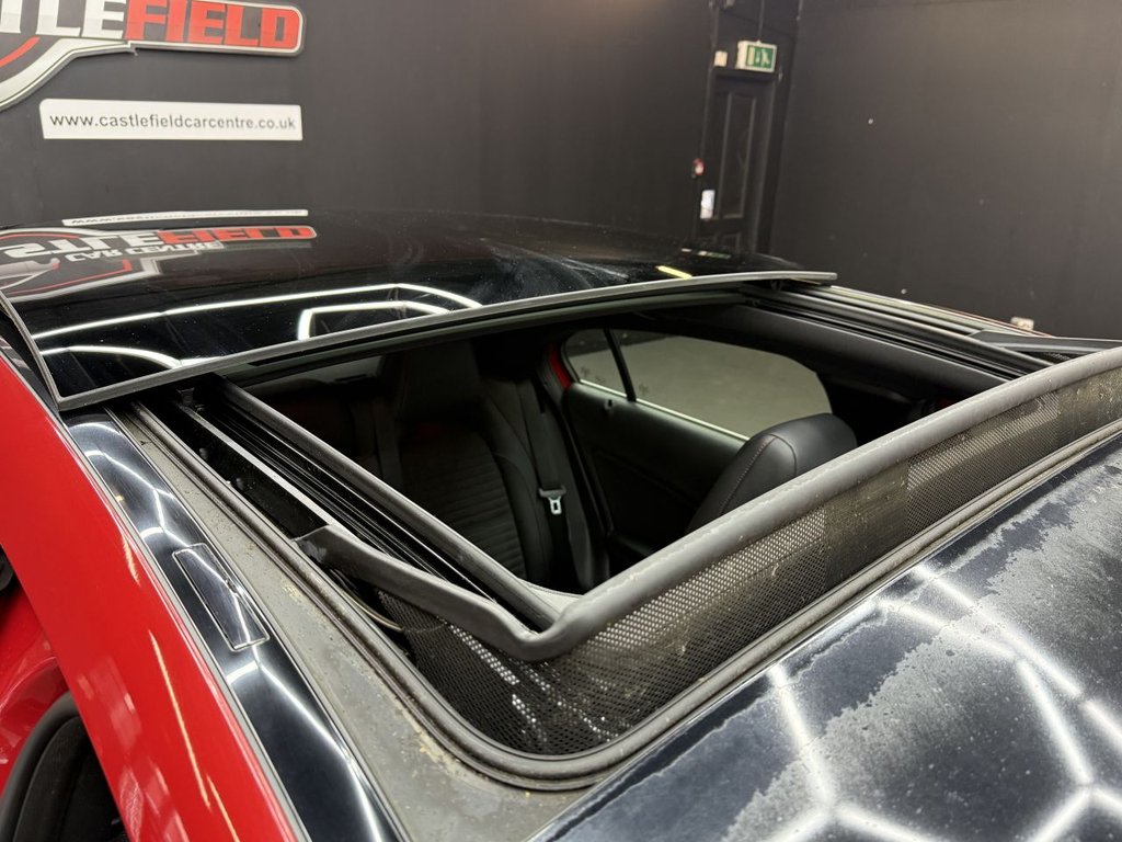 Used Mercedes-Benz A-Class 2015 for sale - 77835447: Photo 44