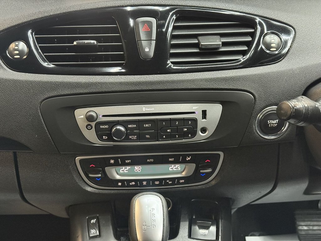 Used Renault Scenic 2015 for sale - 76395683: Photo 27