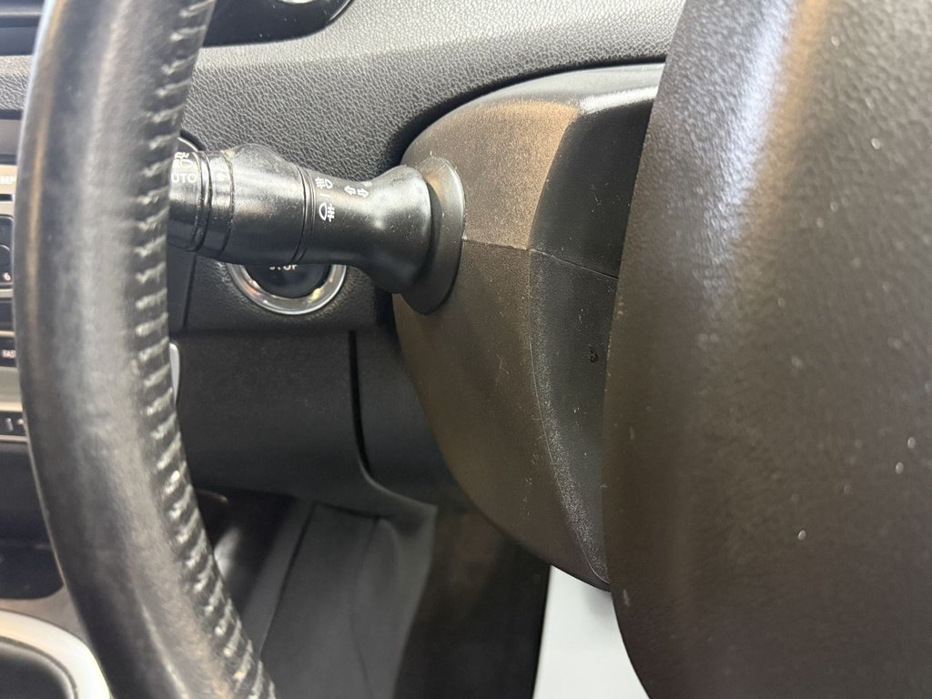 Used Renault Scenic 2015 for sale - 76395683: Photo 32