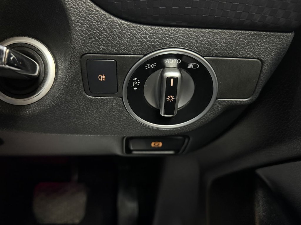 Used Mercedes-Benz A-Class 2015 for sale - 77193508: Photo 35