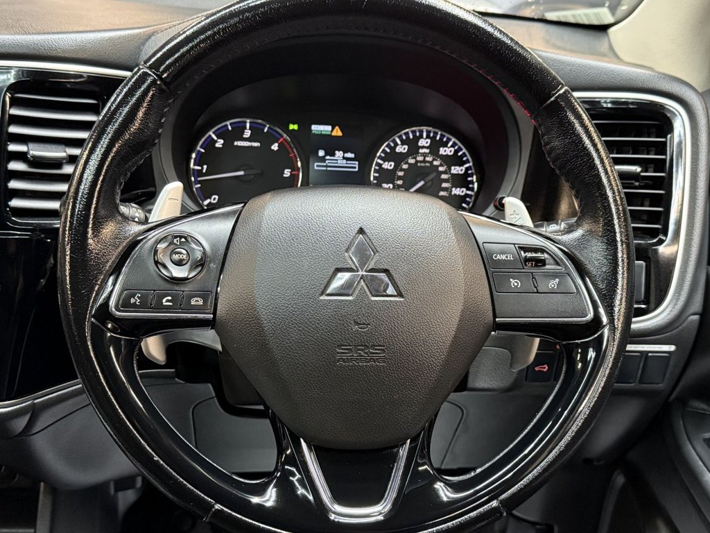 Used Mitsubishi Outlander 2016 for sale - 76520570: Photo 13