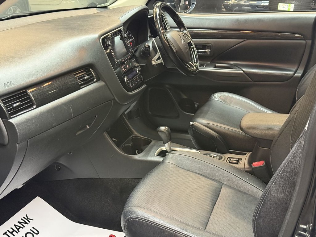 Used Mitsubishi Outlander 2016 for sale - 76520570: Photo 17