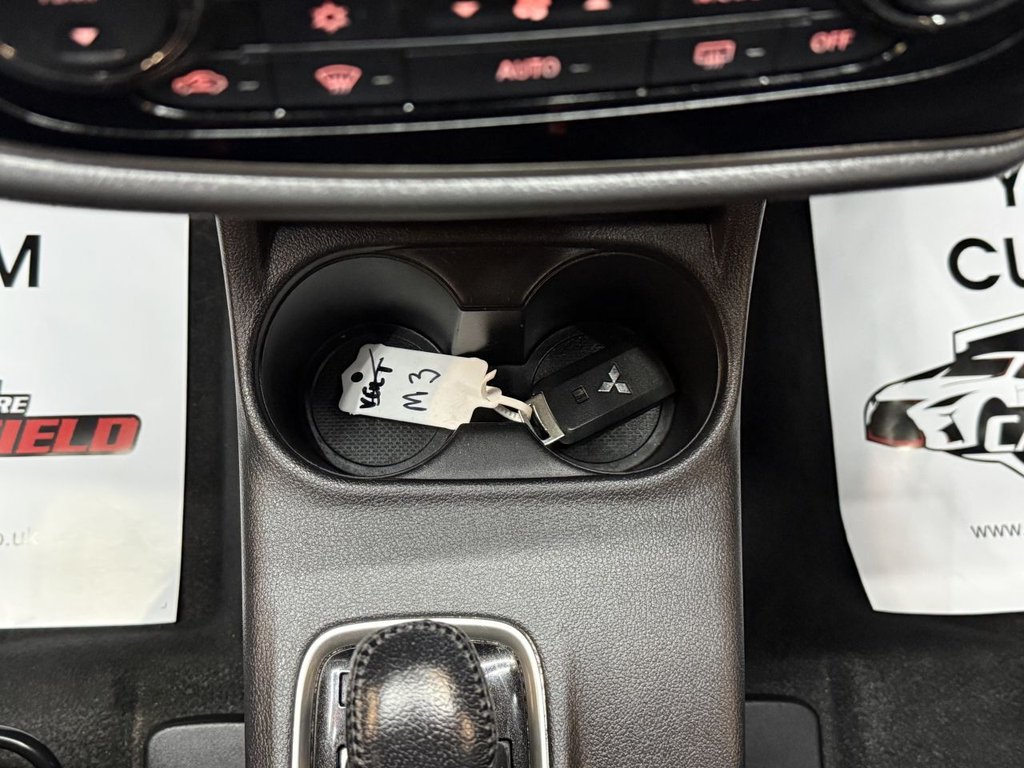 Used Mitsubishi Outlander 2016 for sale - 76520570: Photo 32