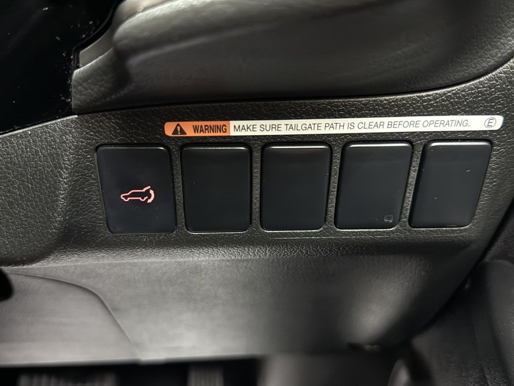 Used Mitsubishi Outlander 2016 for sale - 76520570: Photo 41