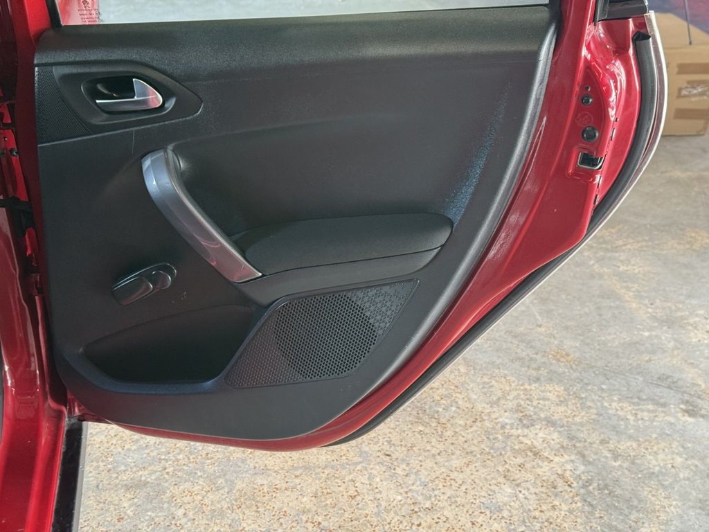 Used Peugeot 2008 2016 for sale - 76851040: Photo 17