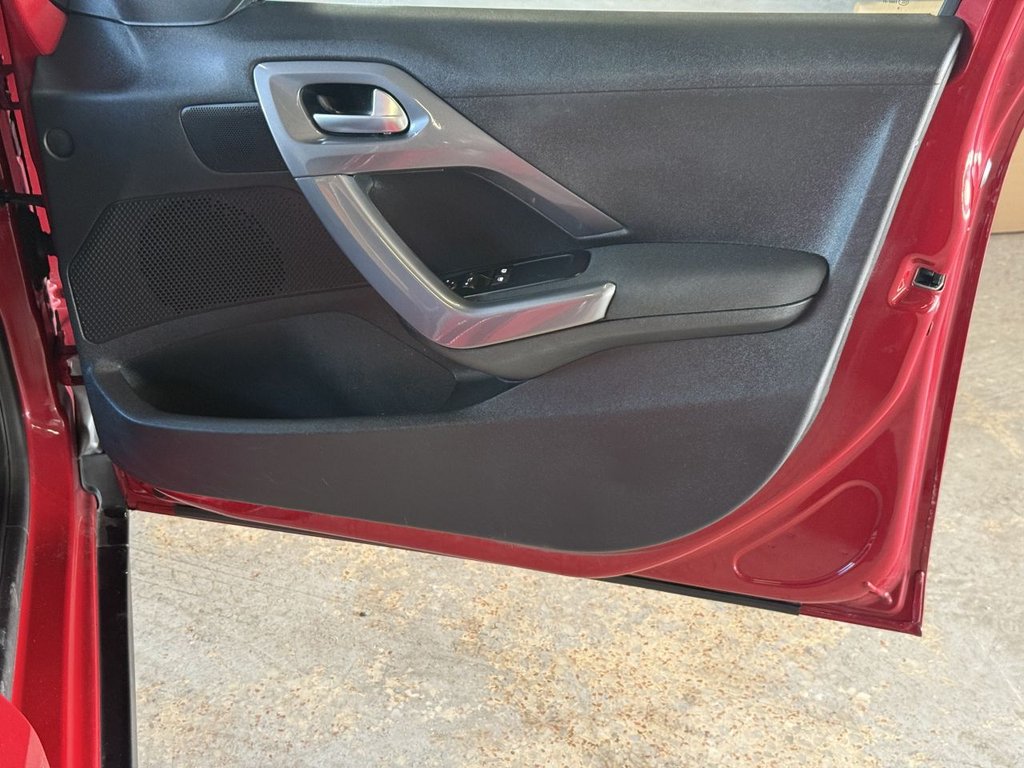 Used Peugeot 2008 2016 for sale - 76851040: Photo 18