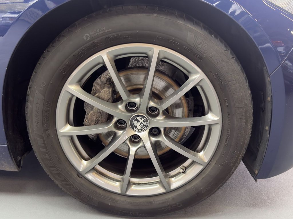 Used Alfa Romeo Giulia 2017 for sale - 76417651: Photo 37