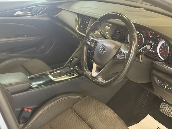 Used Vauxhall Insignia 2019 for sale - 76147919: Photo 12