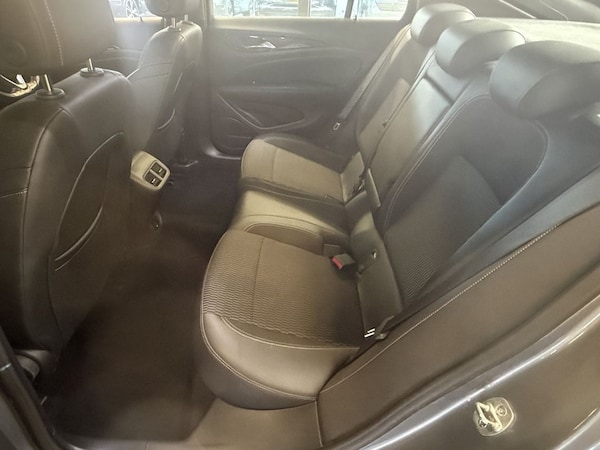 Used Vauxhall Insignia 2019 for sale - 76147919: Photo 20