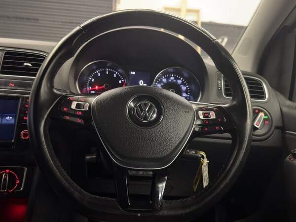 Used Volkswagen Polo 2017 for sale - 74830599: Photo 14