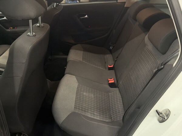 Used Volkswagen Polo 2017 for sale - 74830599: Photo 35