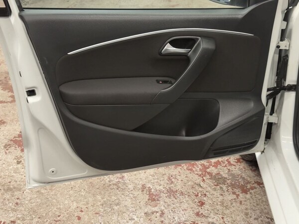 Used Volkswagen Polo 2017 for sale - 74830599: Photo 36