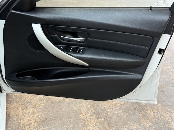 Used BMW 3 Series 2015 for sale - 75693103: Photo 16