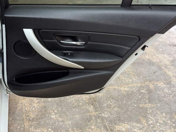 Used BMW 3 Series 2015 for sale - 75693103: Photo 18