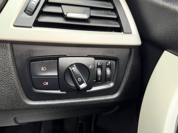 Used BMW 3 Series 2015 for sale - 75693103: Photo 42