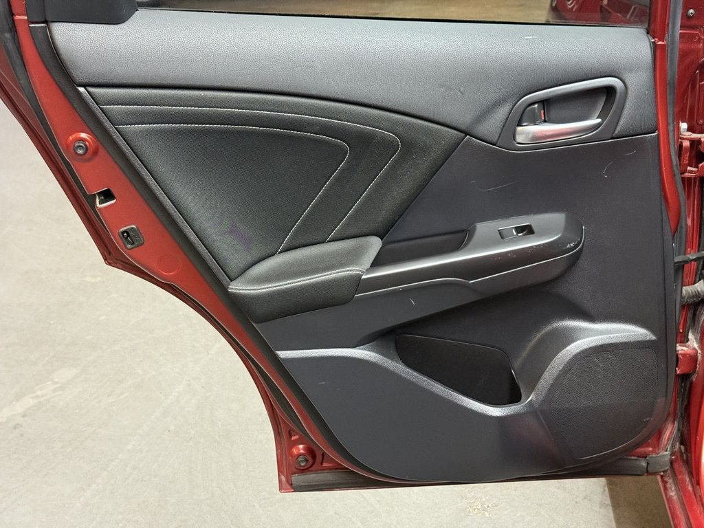 Used Honda Civic 2017 for sale - 77835050: Photo 24