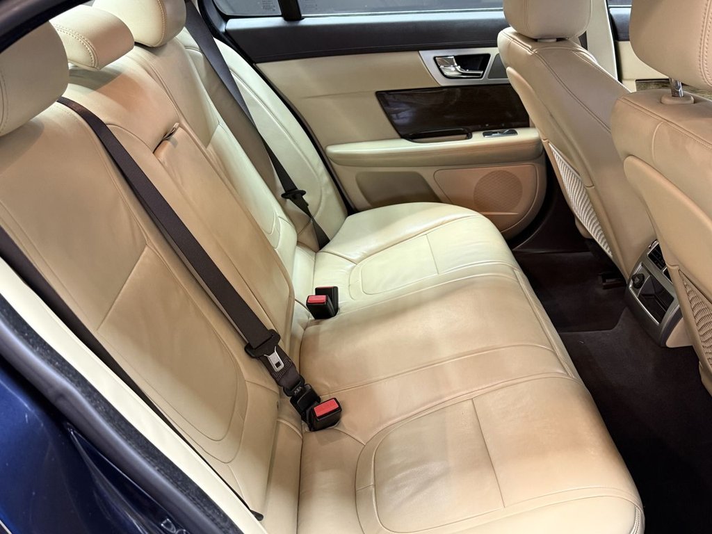 Used Jaguar XF 2012 for sale - 77193469: Photo 18