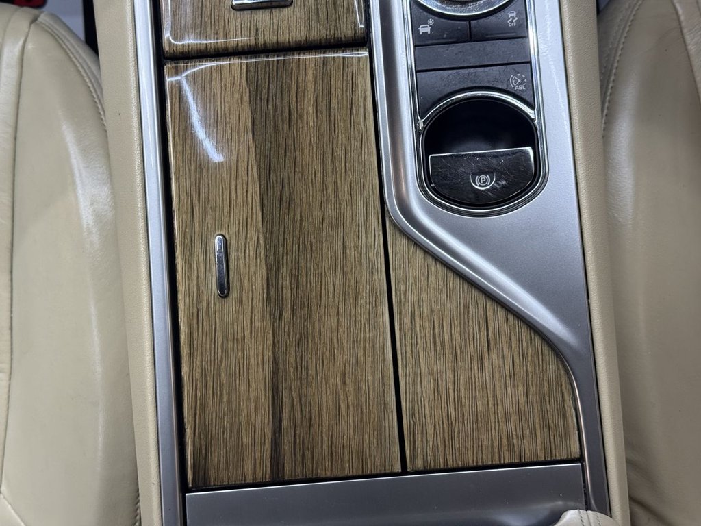 Used Jaguar XF 2012 for sale - 77193469: Photo 38