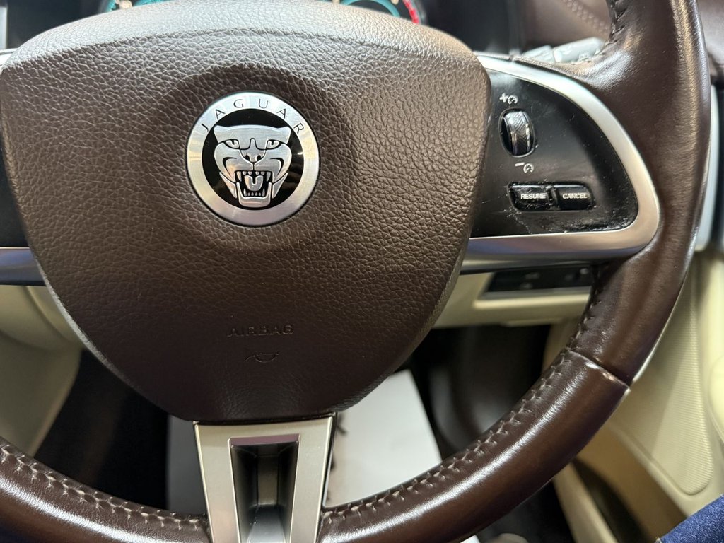 Used Jaguar XF 2012 for sale - 77193469: Photo 43