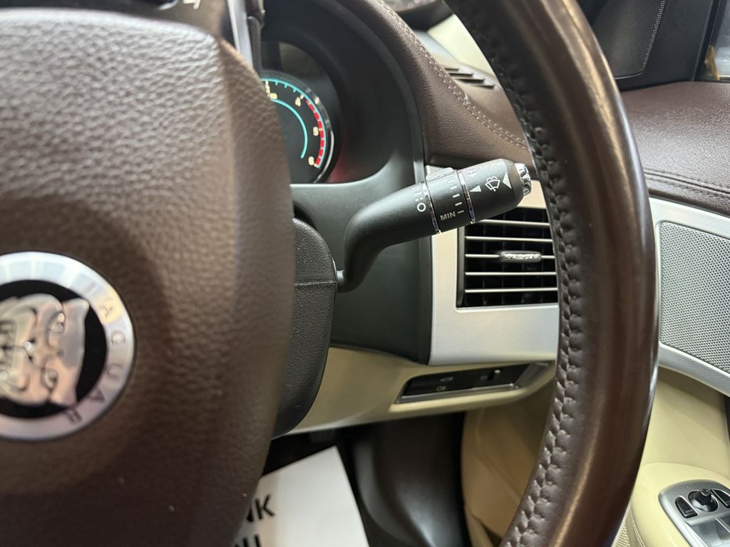 Used Jaguar XF 2012 for sale - 77193469: Photo 45