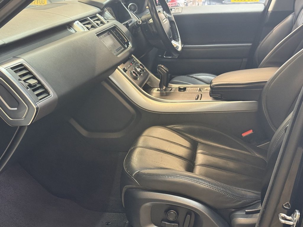 Used Land Rover Range Rover Sport 2015 for sale - 76132564: Photo 21