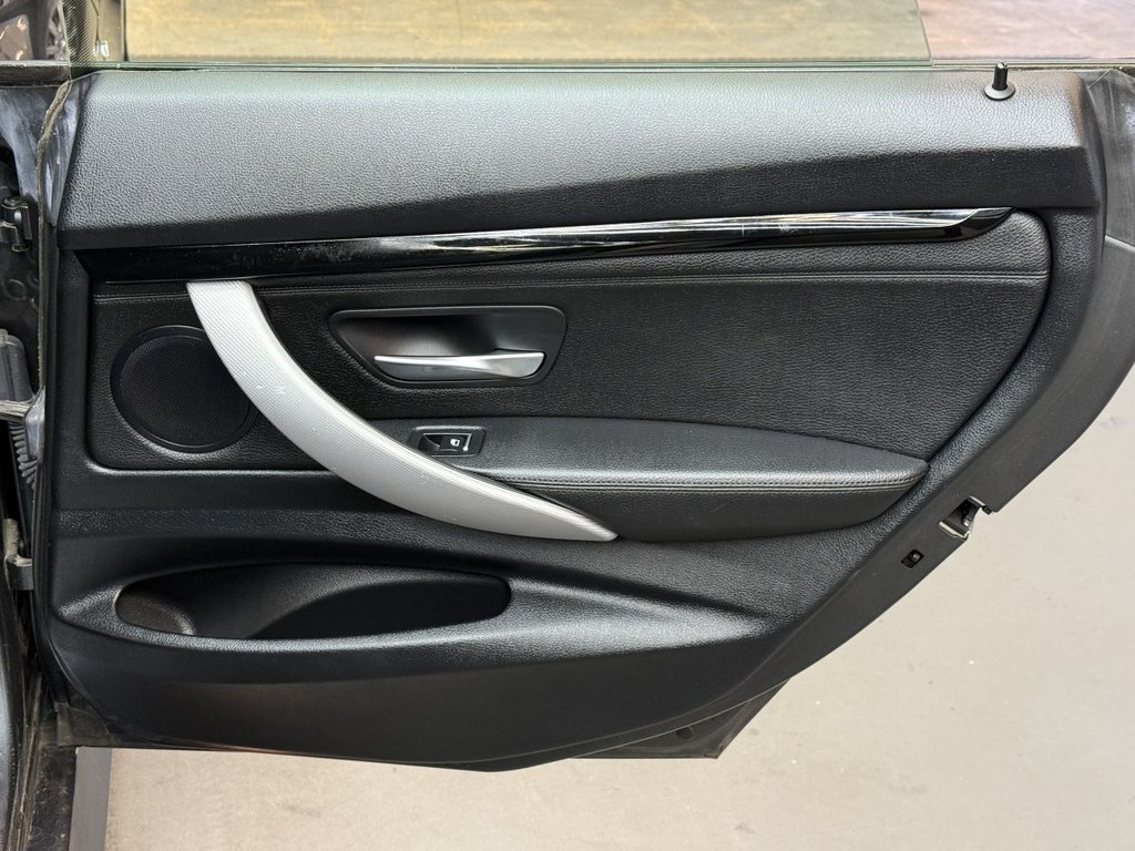 Used BMW 3 Series 2016 for sale - 77835232: Photo 19