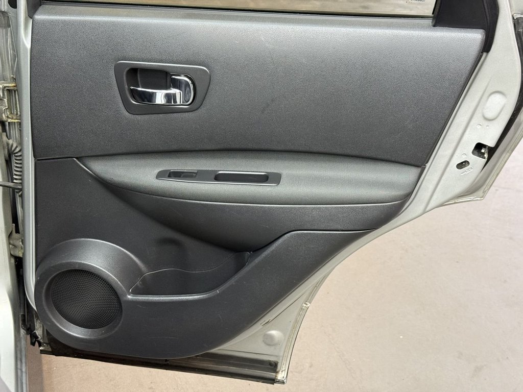 Used Nissan Qashqai 2012 for sale - 77835090: Photo 16