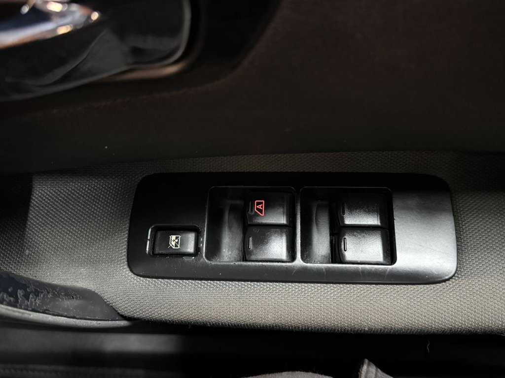 Used Nissan Qashqai 2012 for sale - 77835090: Photo 38