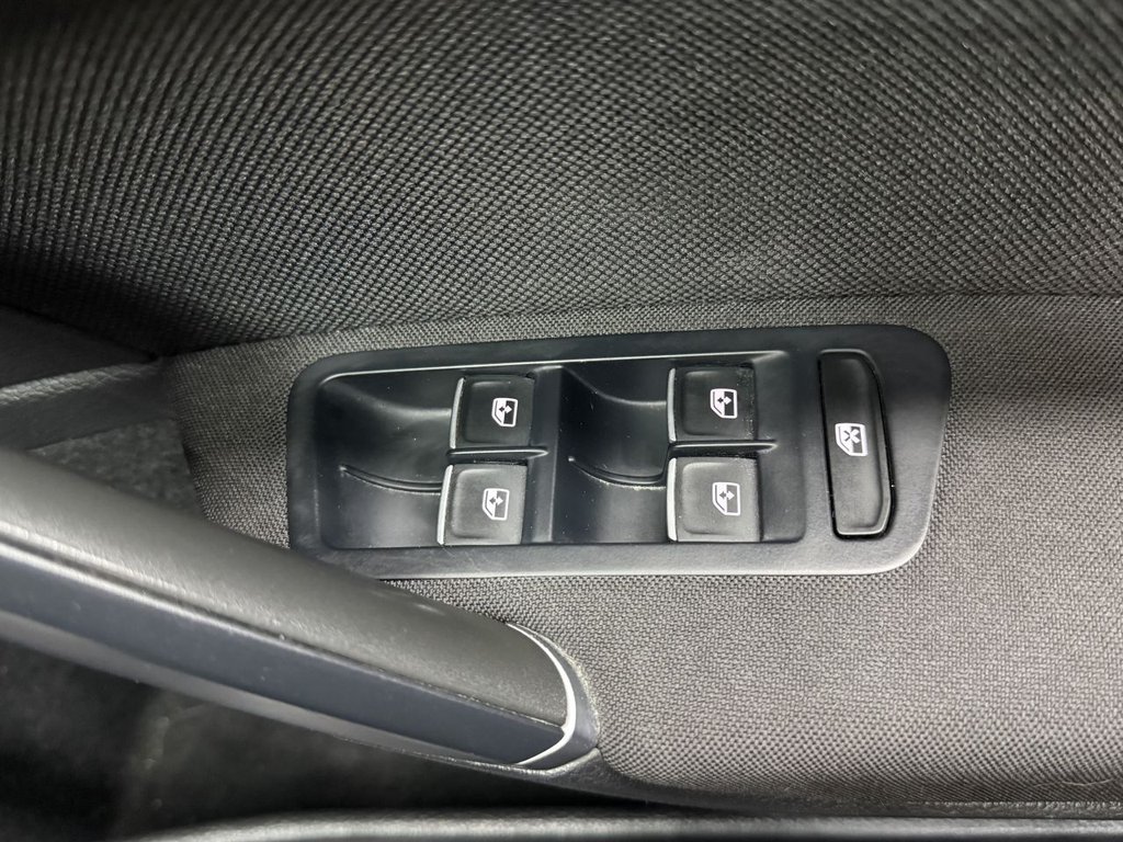 Used Volkswagen Golf 2019 for sale - 76453920: Photo 47